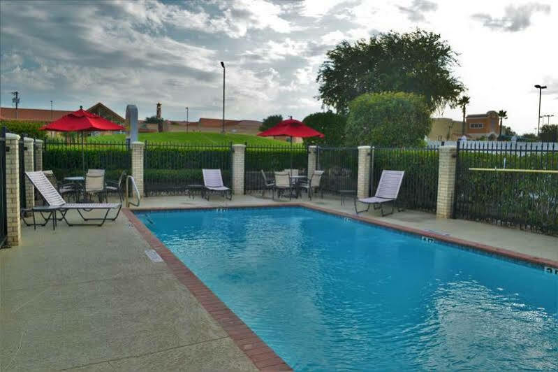 Best Western Plus Lake Worth Экстерьер фото